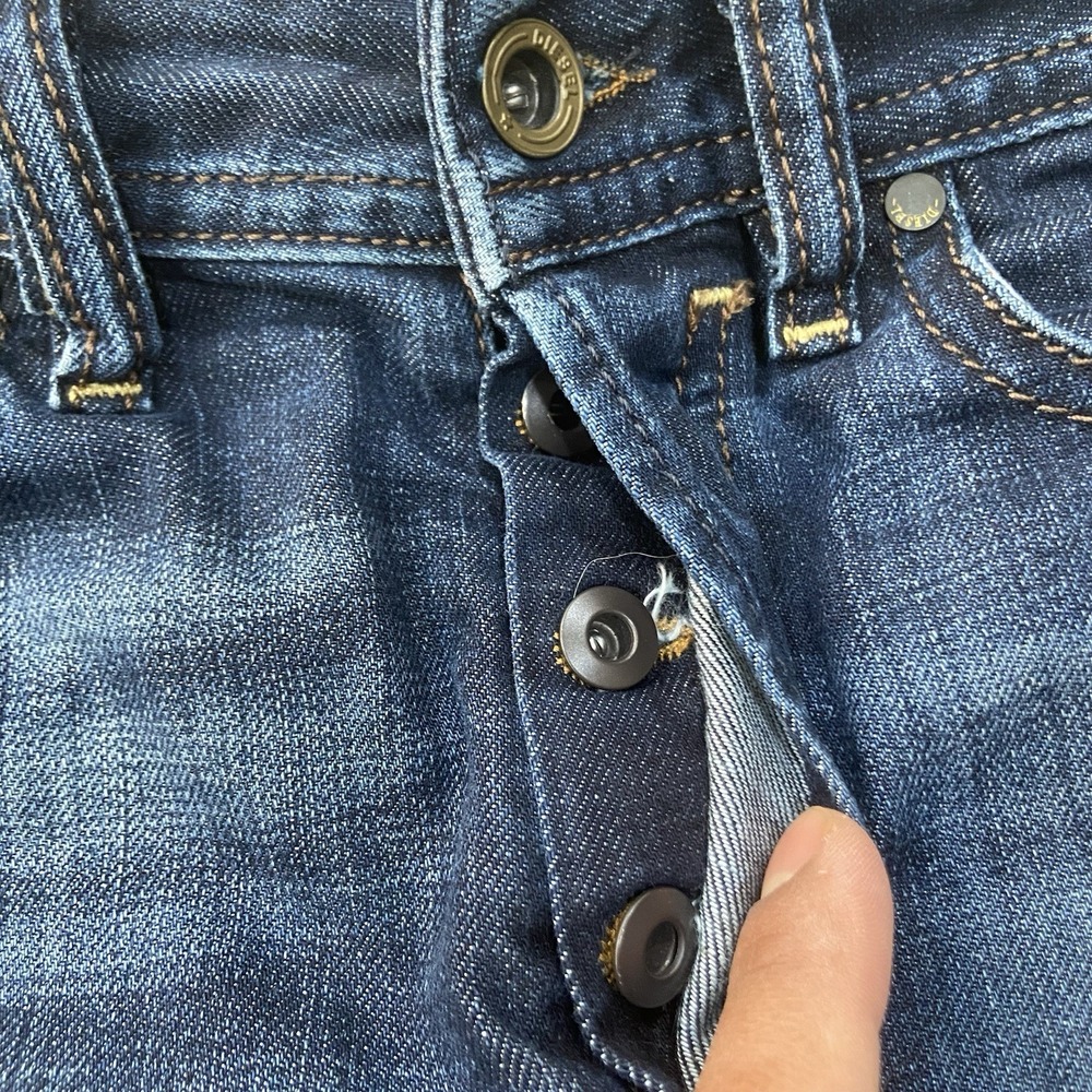 Hard to find! Diesel Dark Blue Bootcut Jeans - Picture 10 of 11